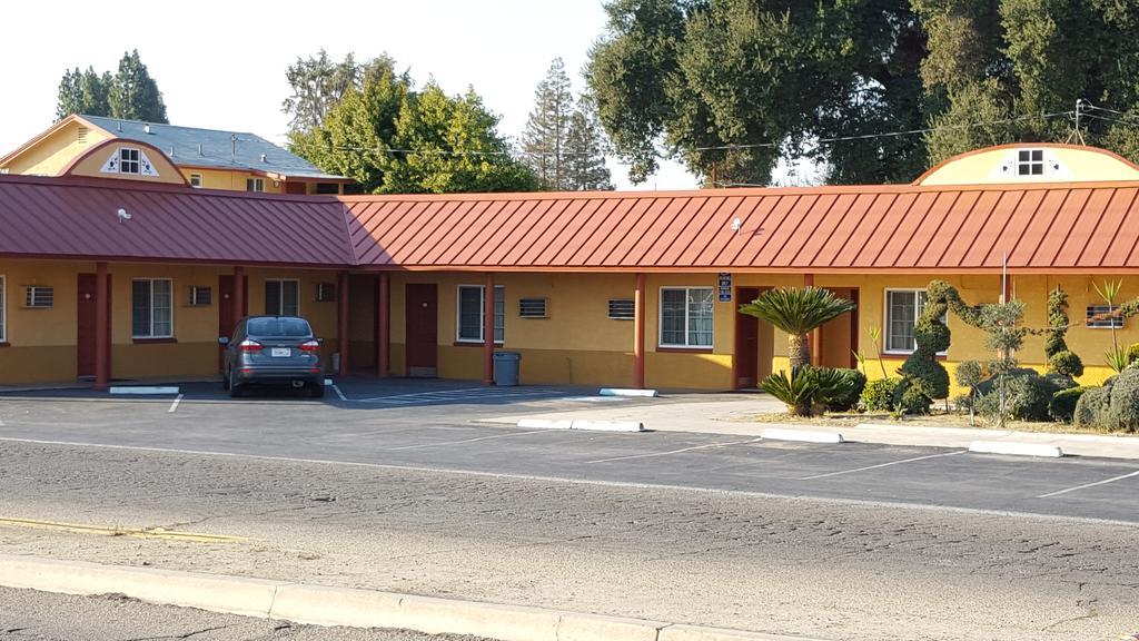 Motel Reedley Inn