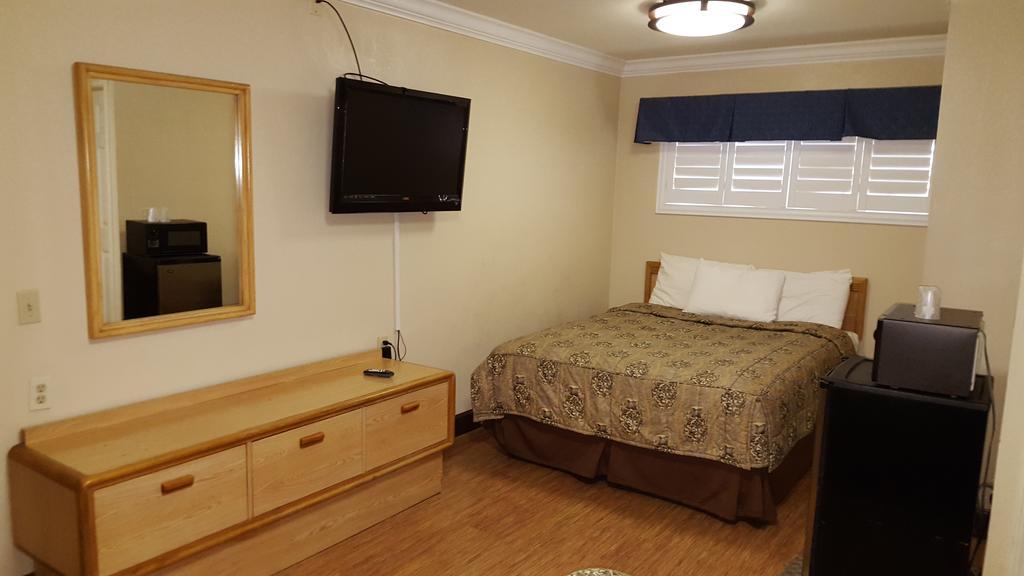 Motel Reedley Inn 2*